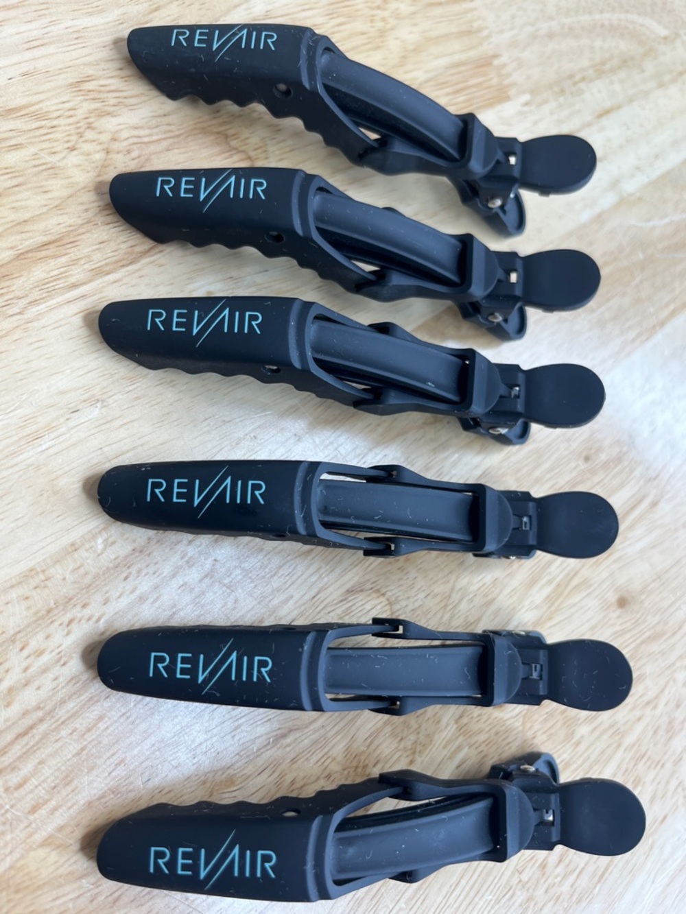 REVAIR Black Hair Sectioning Clips - 6-Pack
